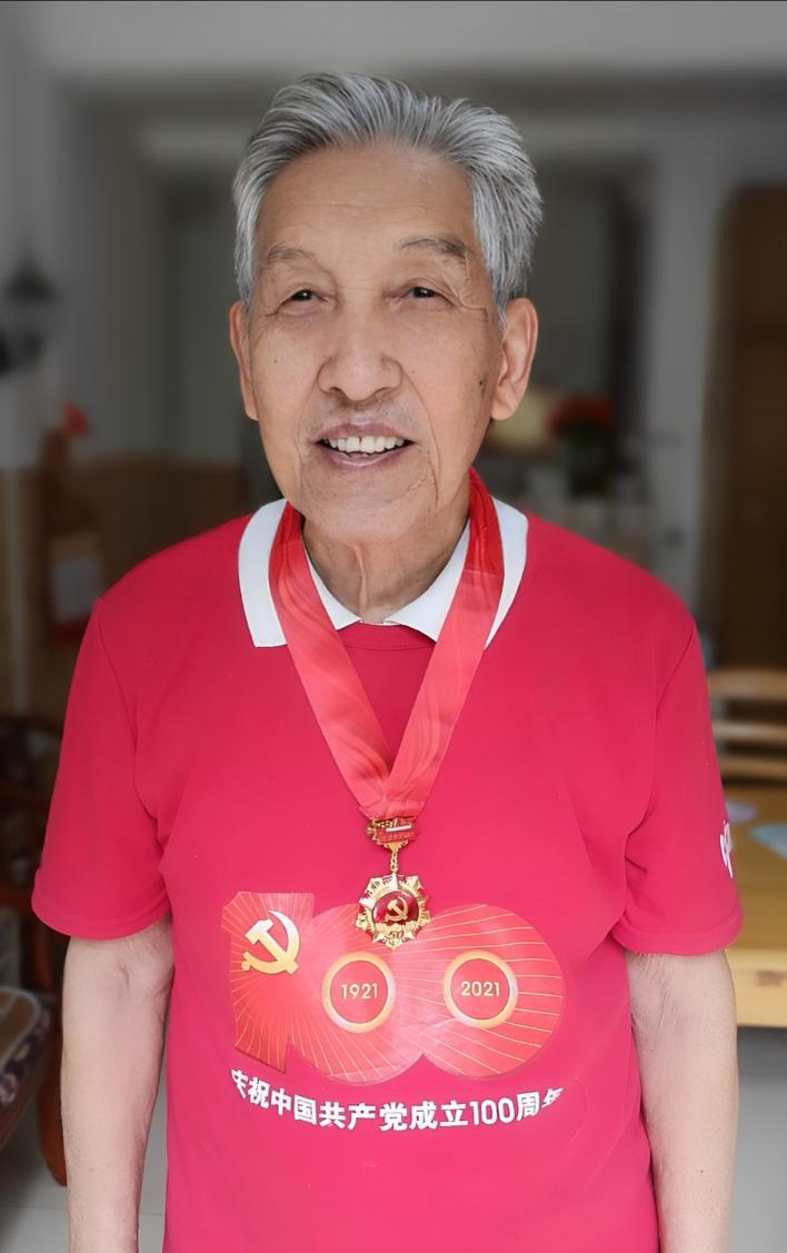 杨振东同志.png