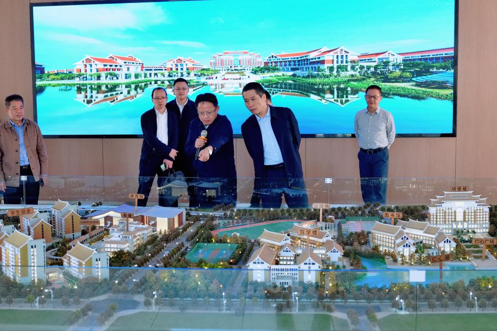 市委常委、组织部部长郭学斌一行来校调研.jpg